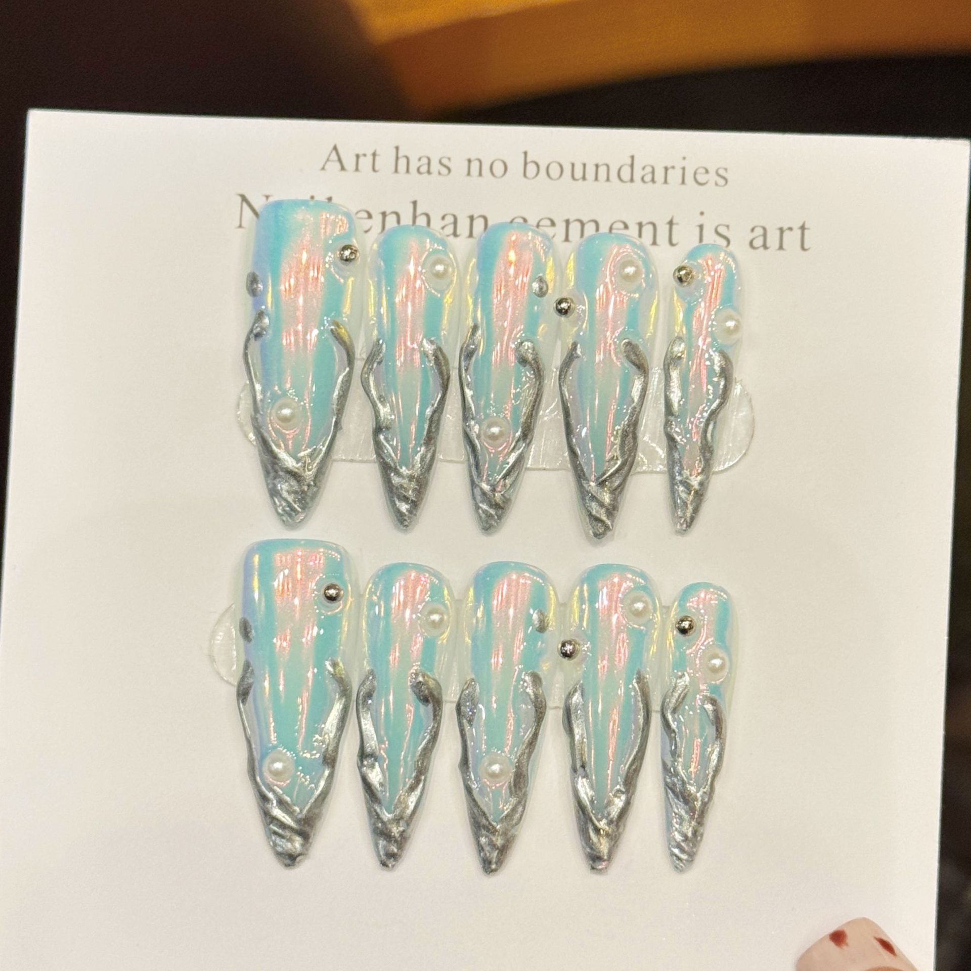 Nail Art Press On - 10st zilveren Aurora lange stiletto nepnagels