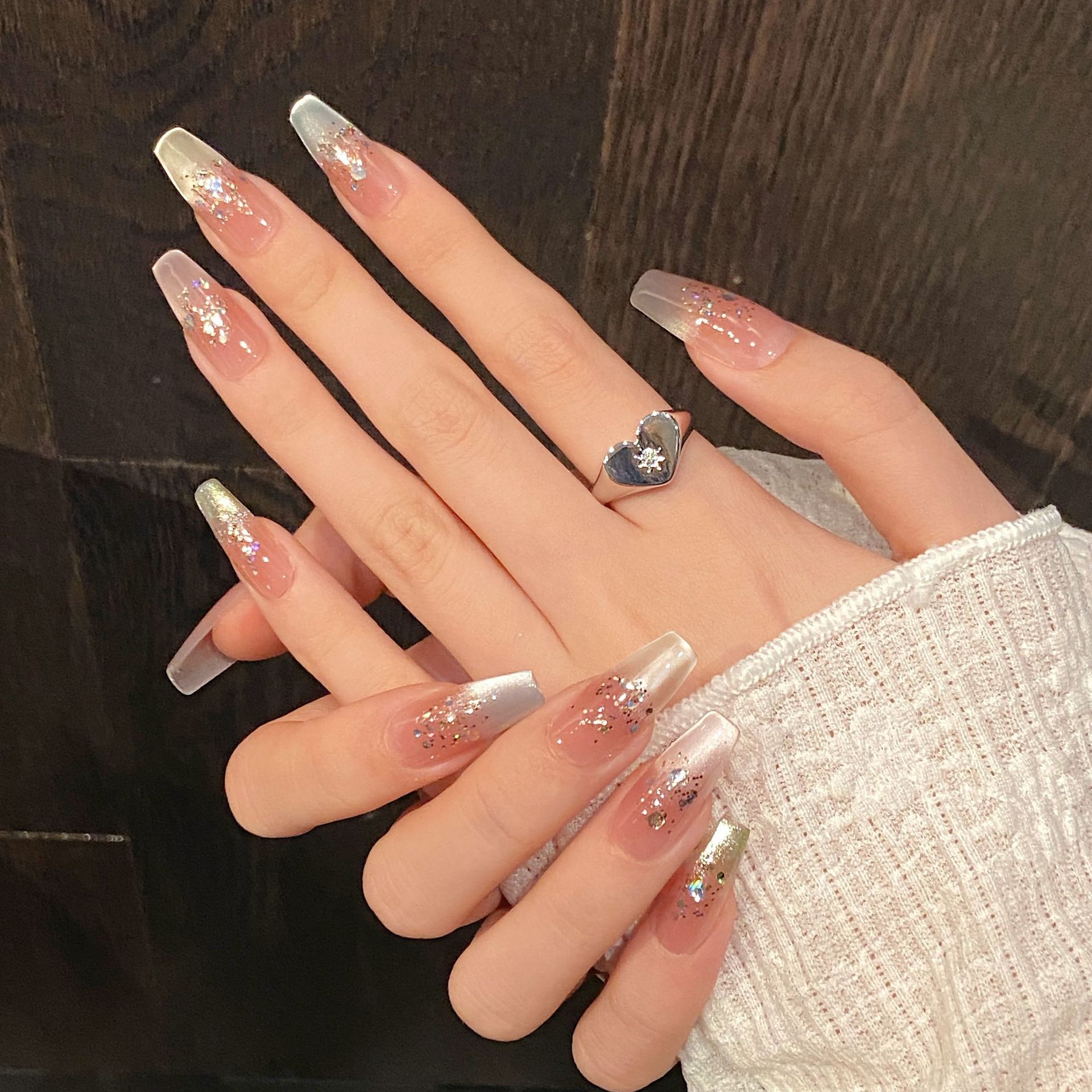 Handgemaakte pers op nagels Re - Nail Art Press On recensie en prijs