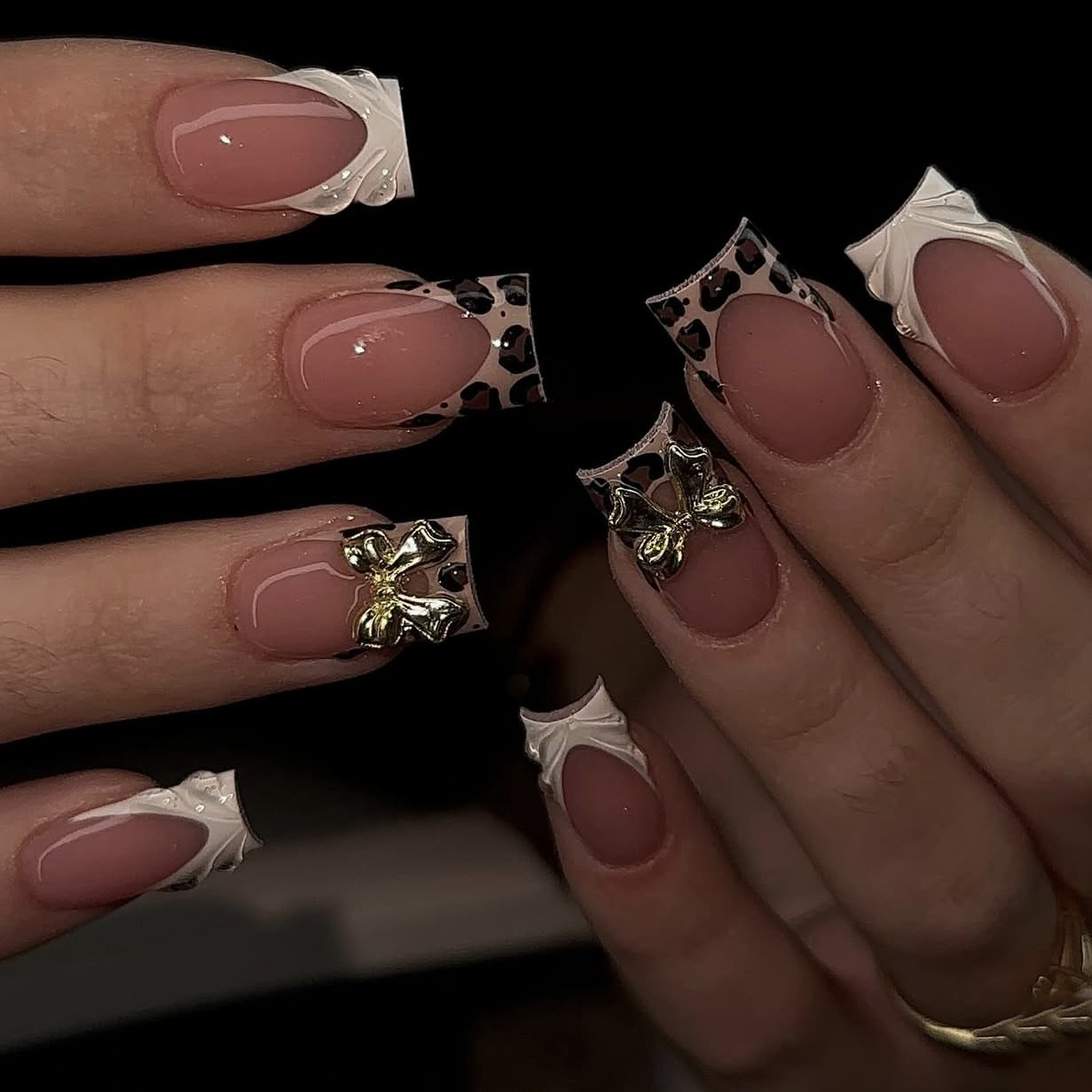 Korte vierkante nepnagels voor - Nail Art Press On recensie en prijs